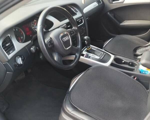 Сірий Ауді А4, об'ємом двигуна 1.98 л та пробігом 190 тис. км за 12400 $, фото 7 на Automoto.ua