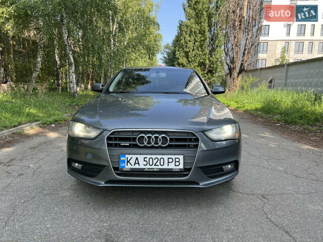 Серый Ауди А4, объемом двигателя 2 л и пробегом 309 тыс. км за 10999 $, фото 3 на Automoto.ua