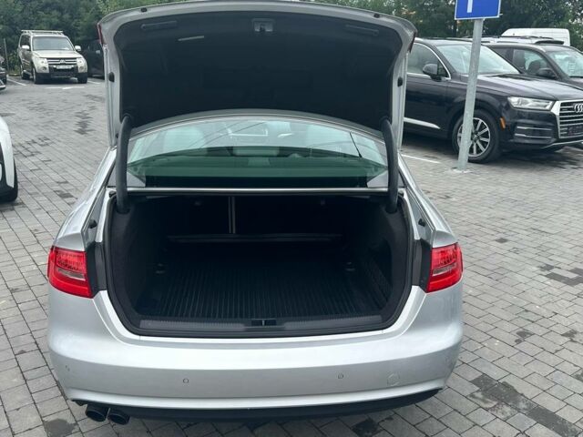 Серый Ауди А4, объемом двигателя 2 л и пробегом 250 тыс. км за 10300 $, фото 8 на Automoto.ua