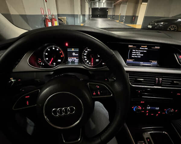 Сірий Ауді А4, об'ємом двигуна 2 л та пробігом 307 тис. км за 11000 $, фото 47 на Automoto.ua
