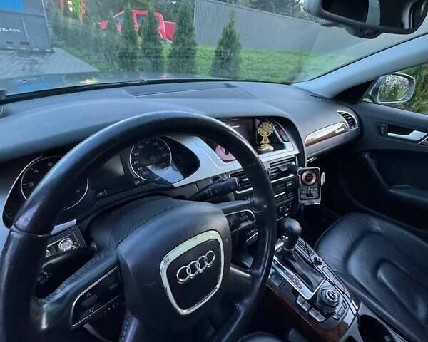 Сірий Ауді А4, об'ємом двигуна 2 л та пробігом 248 тис. км за 11000 $, фото 18 на Automoto.ua