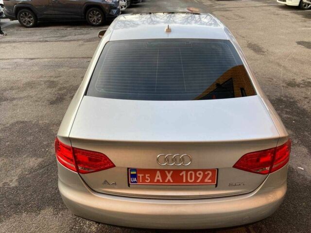 Сірий Ауді А4, об'ємом двигуна 2 л та пробігом 280 тис. км за 11500 $, фото 4 на Automoto.ua
