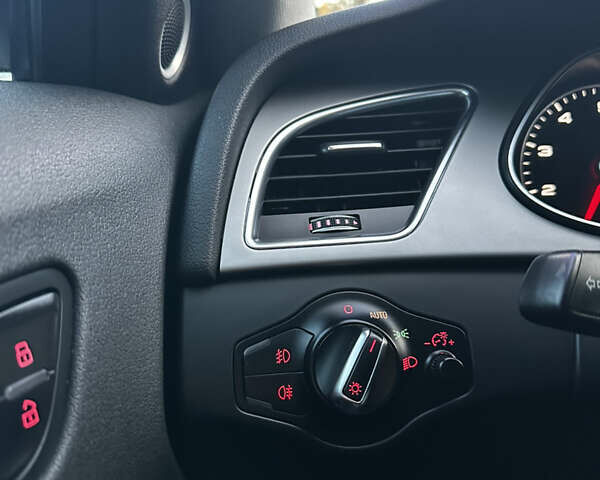 Сірий Ауді А4, об'ємом двигуна 1.98 л та пробігом 223 тис. км за 12900 $, фото 16 на Automoto.ua