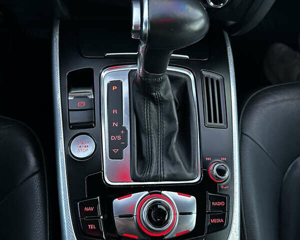 Сірий Ауді А4, об'ємом двигуна 1.98 л та пробігом 223 тис. км за 12900 $, фото 12 на Automoto.ua