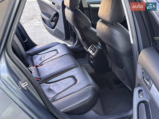 Сірий Ауді А4, об'ємом двигуна 2 л та пробігом 170 тис. км за 9900 $, фото 35 на Automoto.ua