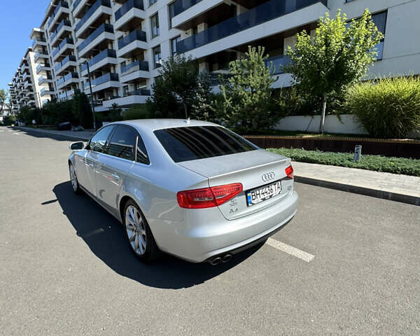 Сірий Ауді А4, об'ємом двигуна 2 л та пробігом 307 тис. км за 11000 $, фото 16 на Automoto.ua