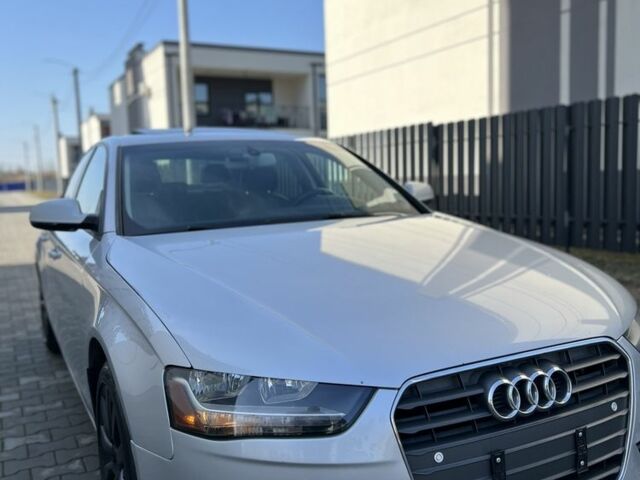 Серый Ауди А4, объемом двигателя 2 л и пробегом 269 тыс. км за 8300 $, фото 3 на Automoto.ua