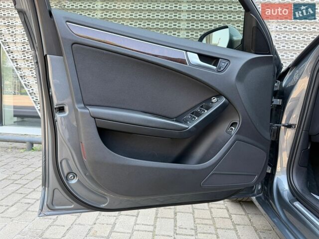 Серый Ауди А4, объемом двигателя 2 л и пробегом 242 тыс. км за 11300 $, фото 23 на Automoto.ua