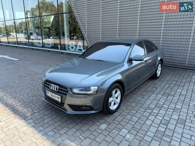 Серый Ауди А4, объемом двигателя 2 л и пробегом 242 тыс. км за 11300 $, фото 1 на Automoto.ua