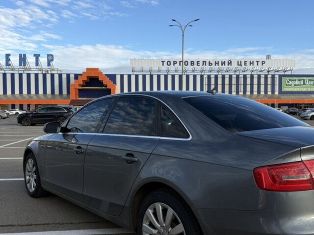 Сірий Ауді А4, об'ємом двигуна 1.9 л та пробігом 161 тис. км за 11400 $, фото 4 на Automoto.ua