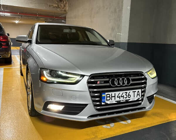 Сірий Ауді А4, об'ємом двигуна 2 л та пробігом 307 тис. км за 11000 $, фото 30 на Automoto.ua