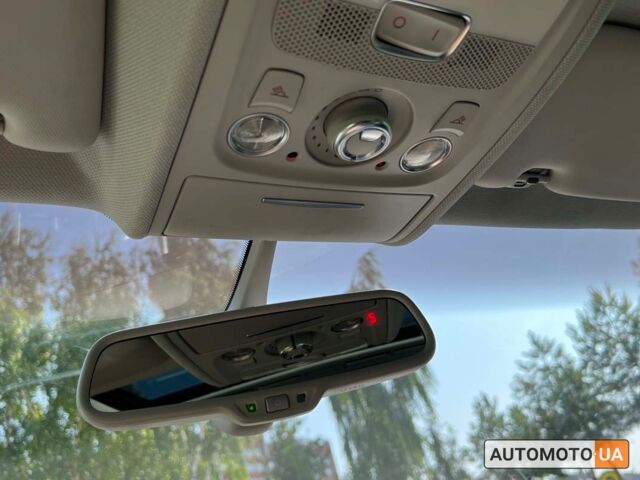 Ауди А4 2012 в Львове на Automoto.ua Серый Ауди А4, объемом двигателя 2 л и пробегом 204 тыс. км за 14200 $, фото 18 на Automoto.ua