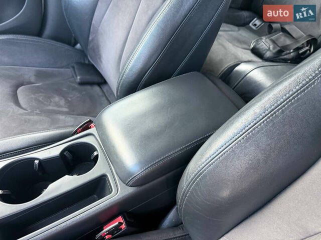 Серый Ауди А4, объемом двигателя 1.97 л и пробегом 324 тыс. км за 13500 $, фото 36 на Automoto.ua