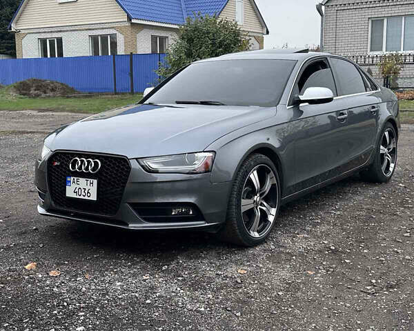 Серый Ауди А4, объемом двигателя 2 л и пробегом 341 тыс. км за 10500 $, фото 6 на Automoto.ua