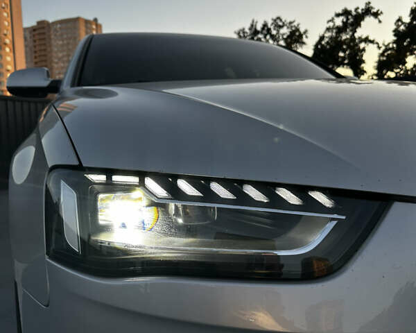 Сірий Ауді А4, об'ємом двигуна 1.98 л та пробігом 223 тис. км за 12900 $, фото 3 на Automoto.ua