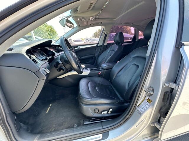 Серый Ауди А4, объемом двигателя 2 л и пробегом 171 тыс. км за 10300 $, фото 11 на Automoto.ua