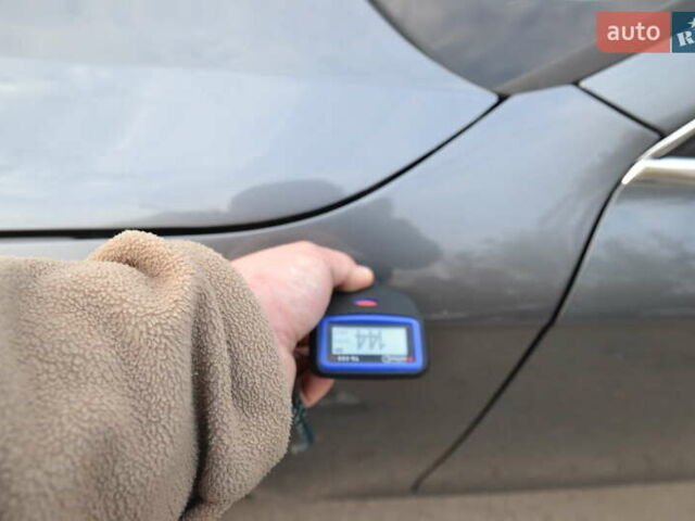 Ауді А4 2013 у Луцьку на Automoto.ua Сірий Ауді А4, об'ємом двигуна 1.98 л та пробігом 156 тис. км за 9999 $, фото 27 на Automoto.ua