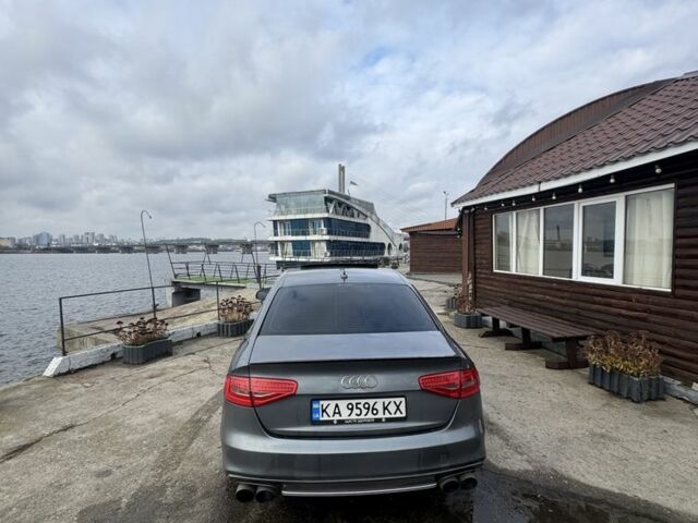 Серый Ауди А4, объемом двигателя 2 л и пробегом 222 тыс. км за 15999 $, фото 18 на Automoto.ua