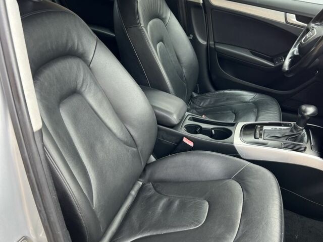 Сірий Ауді А4, об'ємом двигуна 2 л та пробігом 298 тис. км за 9450 $, фото 17 на Automoto.ua