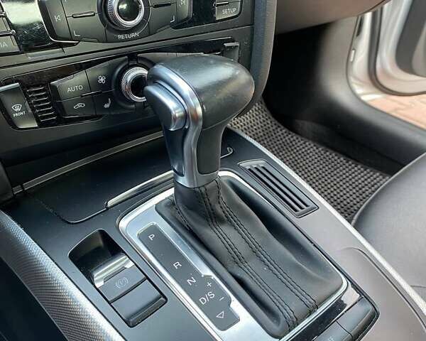 Серый Ауди А4, объемом двигателя 2 л и пробегом 148 тыс. км за 12500 $, фото 15 на Automoto.ua
