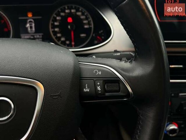 Сірий Ауді А4, об'ємом двигуна 1.98 л та пробігом 255 тис. км за 12700 $, фото 13 на Automoto.ua