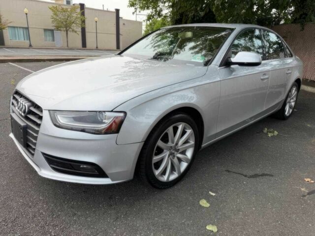 Серый Ауди А4, объемом двигателя 2 л и пробегом 134 тыс. км за 6500 $, фото 2 на Automoto.ua