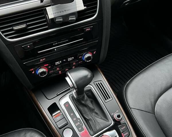 Ауди А4 2013 в Киеве на Automoto.ua Серый Ауди А4, объемом двигателя 1.98 л и пробегом 149 тыс. км за 12999 $, фото 25 на Automoto.ua