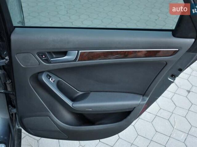 Сірий Ауді А4, об'ємом двигуна 1.98 л та пробігом 194 тис. км за 9999 $, фото 24 на Automoto.ua