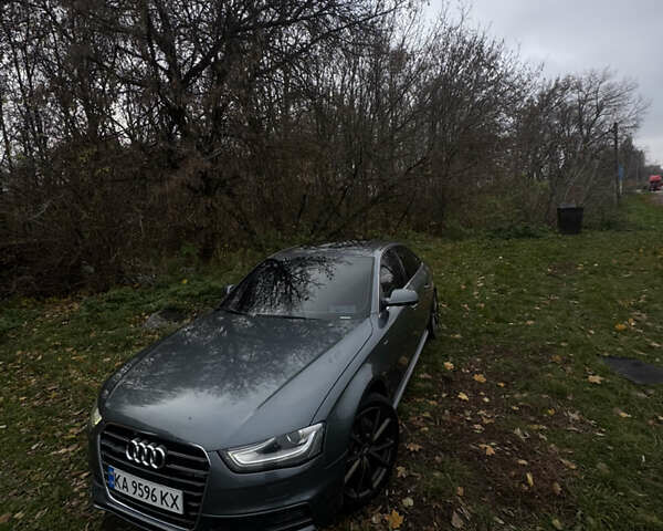 Серый Ауди А4, объемом двигателя 1.98 л и пробегом 222 тыс. км за 15999 $, фото 3 на Automoto.ua