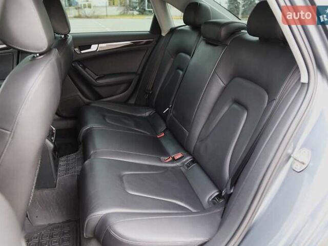 Серый Ауди А4, объемом двигателя 1.98 л и пробегом 193 тыс. км за 13900 $, фото 9 на Automoto.ua