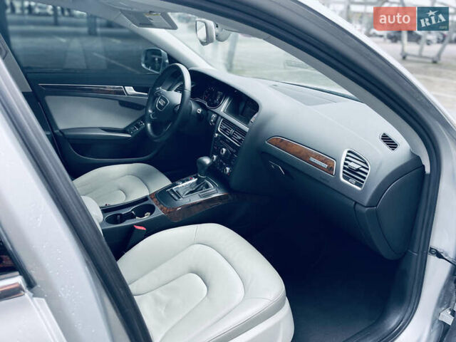Сірий Ауді А4, об'ємом двигуна 2 л та пробігом 245 тис. км за 11000 $, фото 24 на Automoto.ua
