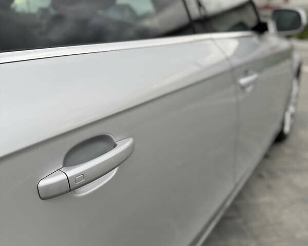 Сірий Ауді А4, об'ємом двигуна 1.98 л та пробігом 189 тис. км за 13200 $, фото 18 на Automoto.ua