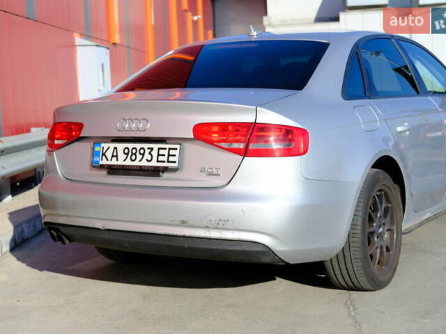 Сірий Ауді А4, об'ємом двигуна 1.98 л та пробігом 225 тис. км за 13200 $, фото 7 на Automoto.ua