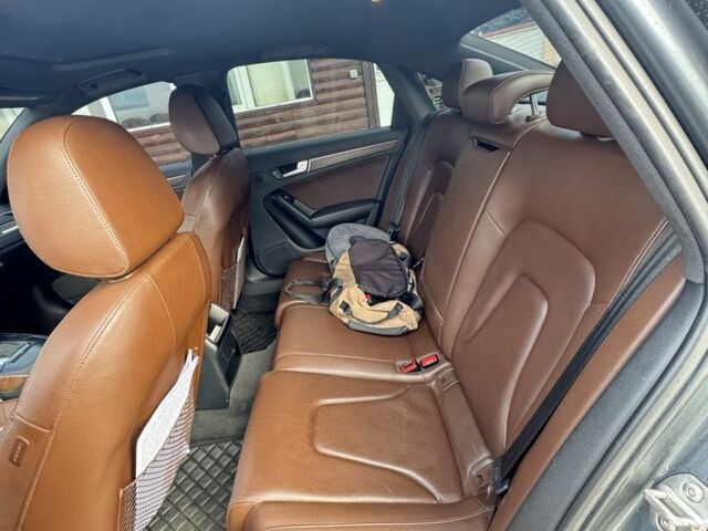 Серый Ауди А4, объемом двигателя 2 л и пробегом 222 тыс. км за 15999 $, фото 14 на Automoto.ua