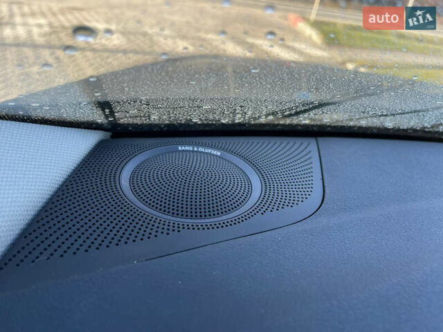 Серый Ауди А4, объемом двигателя 2 л и пробегом 162 тыс. км за 12950 $, фото 5 на Automoto.ua