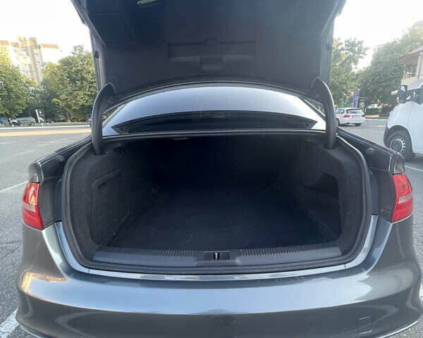 Серый Ауди А4, объемом двигателя 1.98 л и пробегом 138 тыс. км за 14200 $, фото 16 на Automoto.ua