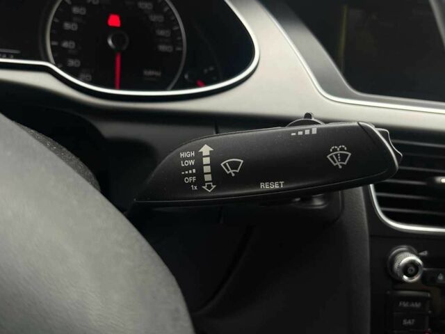 Серый Ауди А4, объемом двигателя 2 л и пробегом 137 тыс. км за 12000 $, фото 22 на Automoto.ua