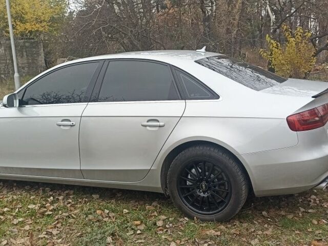 Серый Ауди А4, объемом двигателя 2 л и пробегом 177 тыс. км за 12500 $, фото 14 на Automoto.ua