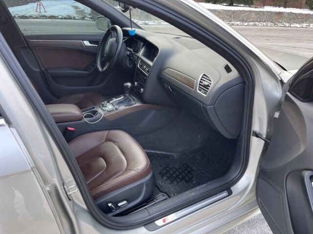 Серый Ауди А4, объемом двигателя 2 л и пробегом 171 тыс. км за 10500 $, фото 7 на Automoto.ua