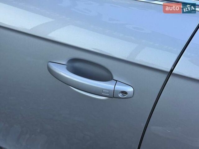 Сірий Ауді А4, об'ємом двигуна 1.98 л та пробігом 202 тис. км за 9900 $, фото 24 на Automoto.ua