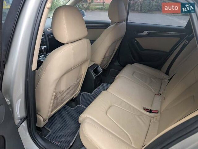 Сірий Ауді А4, об'ємом двигуна 1.98 л та пробігом 260 тис. км за 9800 $, фото 12 на Automoto.ua