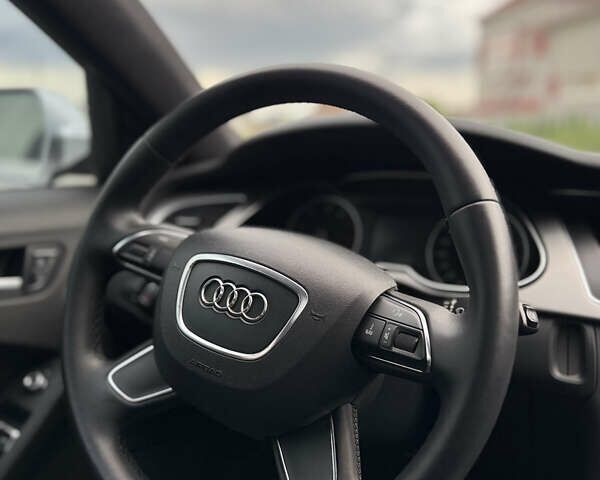 Сірий Ауді А4, об'ємом двигуна 1.98 л та пробігом 189 тис. км за 13200 $, фото 35 на Automoto.ua