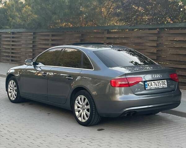 Серый Ауди А4, объемом двигателя 2 л и пробегом 210 тыс. км за 11200 $, фото 3 на Automoto.ua