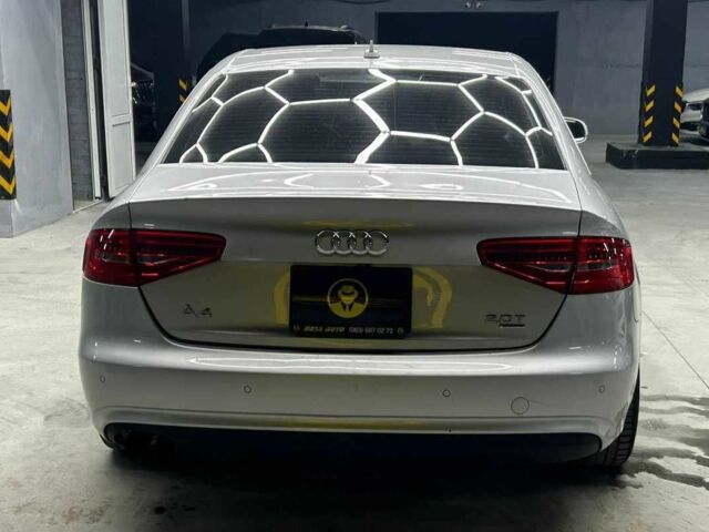 Серый Ауди А4, объемом двигателя 2 л и пробегом 184 тыс. км за 10300 $, фото 4 на Automoto.ua