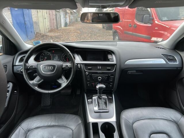 Сірий Ауді А4, об'ємом двигуна 2 л та пробігом 298 тис. км за 9450 $, фото 10 на Automoto.ua