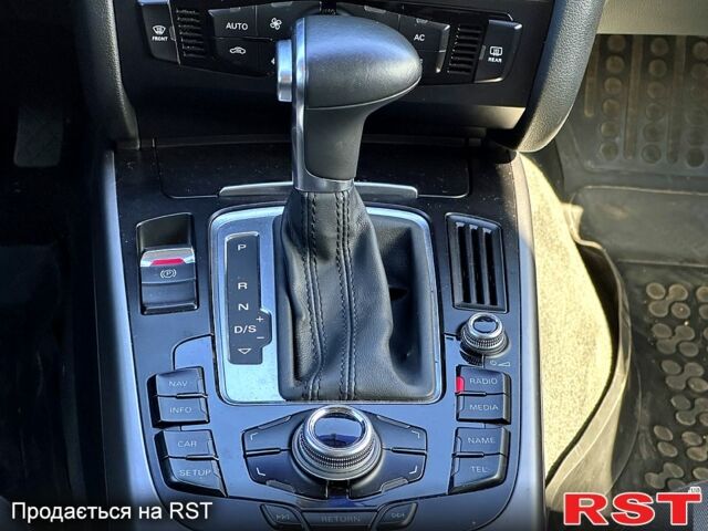 Серый Ауди А4, объемом двигателя 2 л и пробегом 196 тыс. км за 11990 $, фото 6 на Automoto.ua