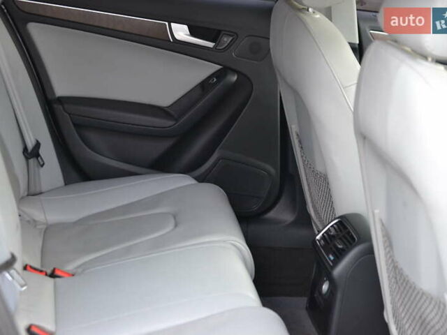 Ауді А4 2013 у Луцьку на Automoto.ua Сірий Ауді А4, об'ємом двигуна 1.98 л та пробігом 156 тис. км за 9999 $, фото 18 на Automoto.ua