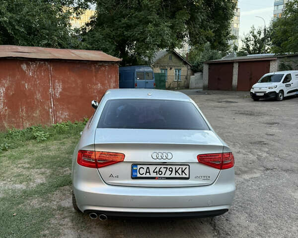 Серый Ауди А4, объемом двигателя 1.97 л и пробегом 150 тыс. км за 13400 $, фото 6 на Automoto.ua