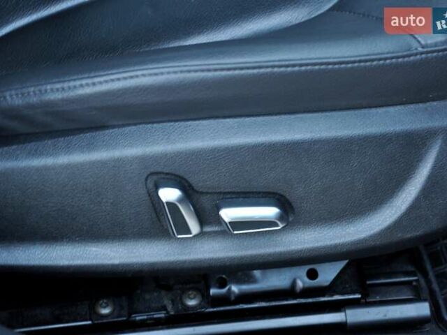 Сірий Ауді А4, об'ємом двигуна 1.98 л та пробігом 194 тис. км за 9999 $, фото 31 на Automoto.ua