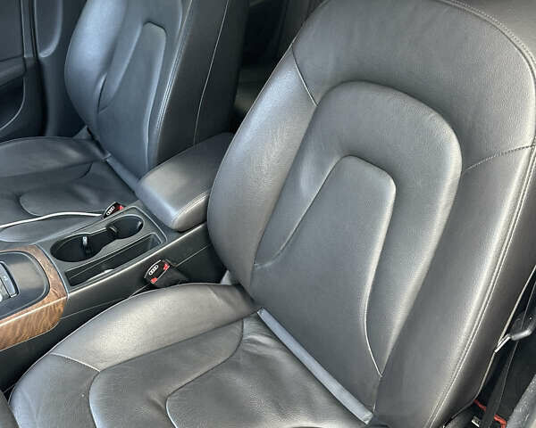 Серый Ауди А4, объемом двигателя 2 л и пробегом 212 тыс. км за 13500 $, фото 11 на Automoto.ua